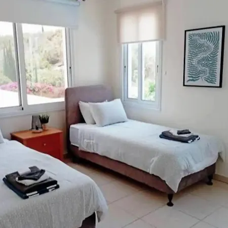 فيلة Prengos 7 نيو تشوريو