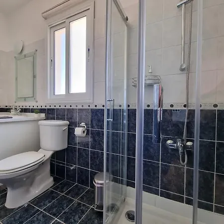 Villa Prengos 7 *